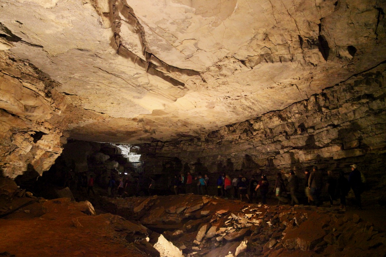 Grand Avenue Tour at Mammoth Cave National Park, Kentucky - Just a ...